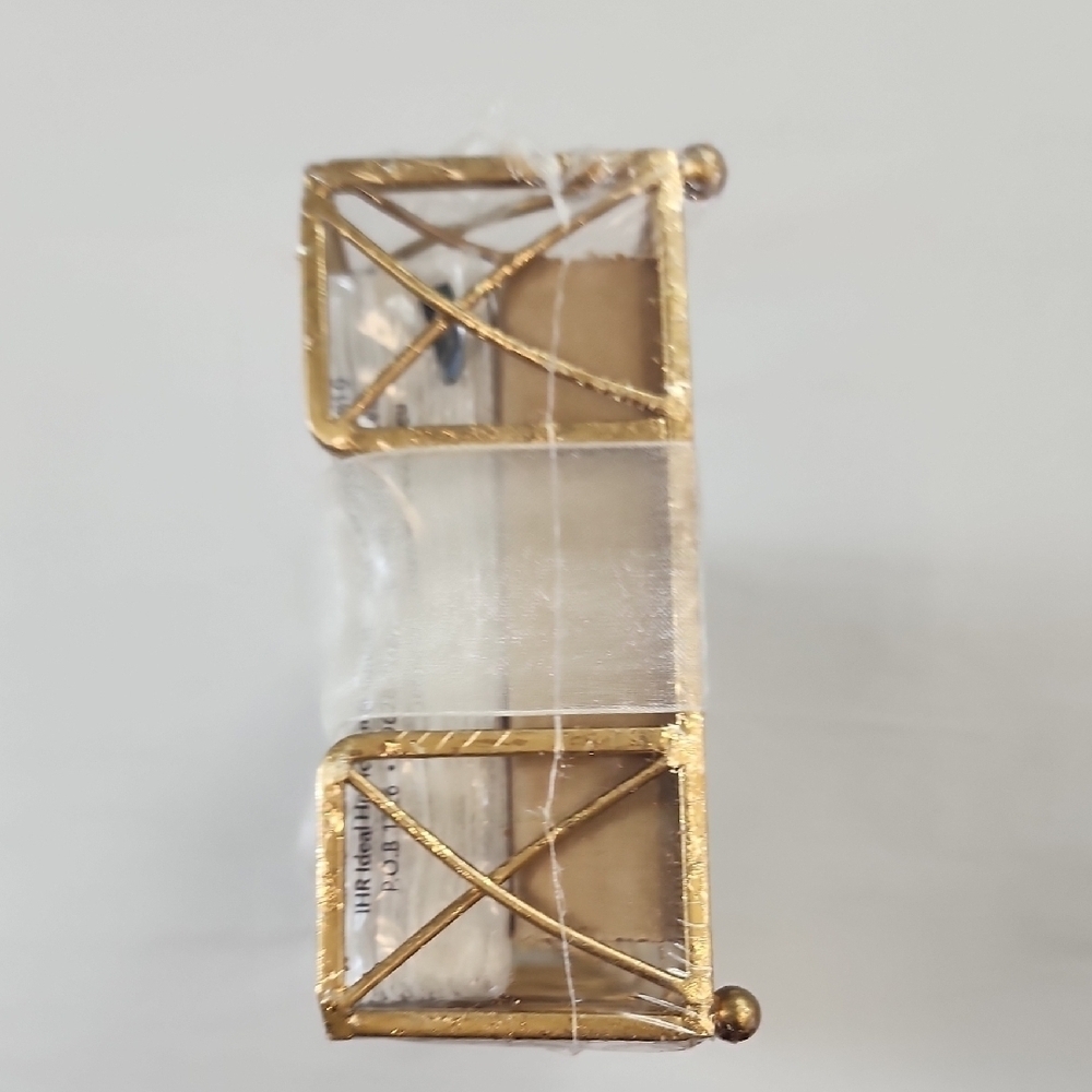 THR Home Decorative 16x White Napkins Monogrammed "A" Gold Napkin Holder NWT - Picture 5 of 6
